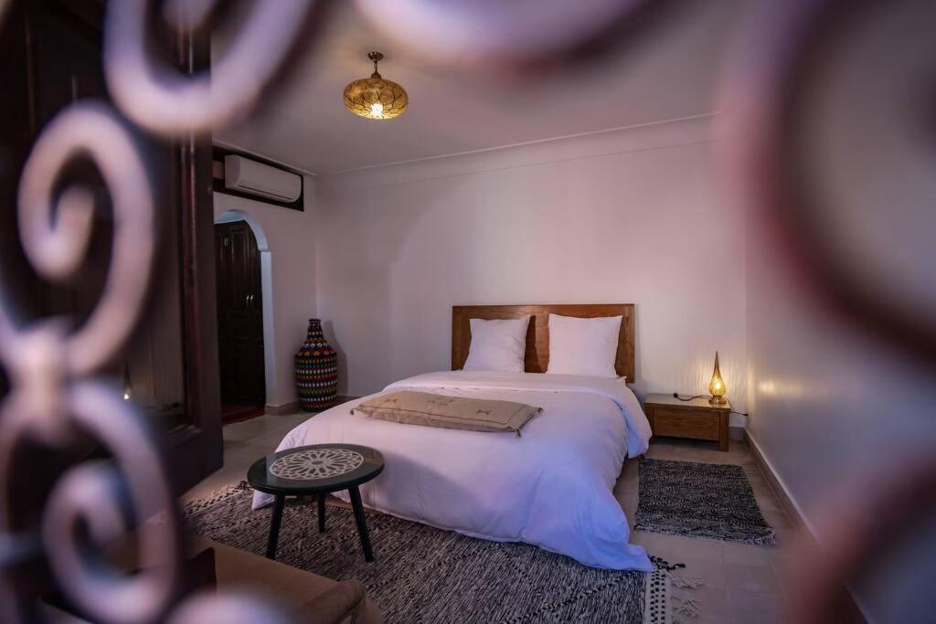 Paisible Riad Privatif Au Coeur De Marrakech Marrakesh Esterno foto