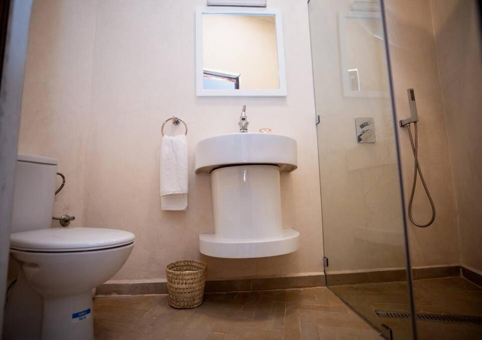 Paisible Riad Privatif Au Coeur De Marrakech Marrakesh Esterno foto
